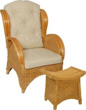 Rattan-Ohrensessel bequem