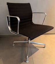 Vitra EA 107 Aluminium Chair Eames Hopsak Schwarz Konferenz-/Besucherstuhl Alu