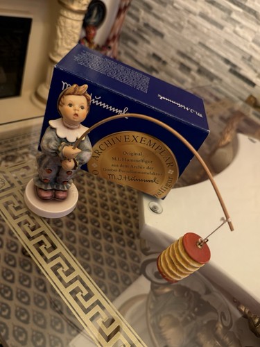 Hummel arbeitsmuster figur - hummel,