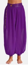 Pumphose, Bollywoodhose lila