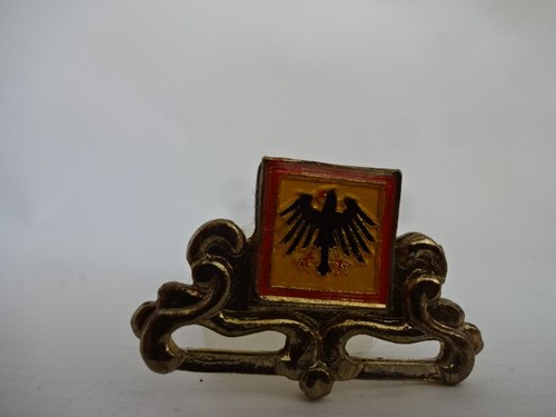 Alter metallanstecker - metallanstecker, "