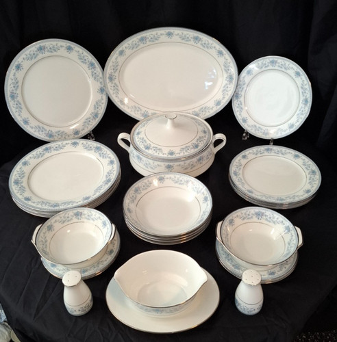 Noritake blue hill - hill, (2482)