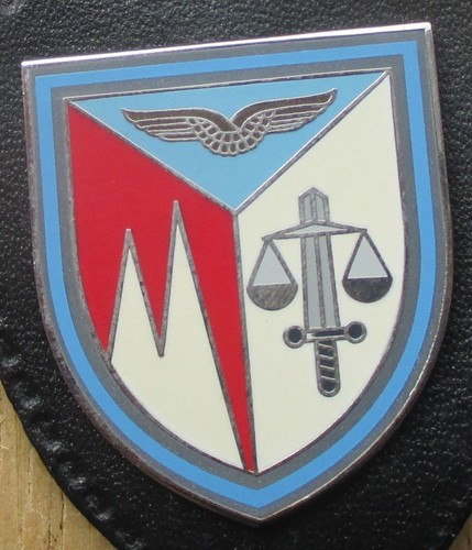 Brustanhänger
