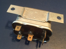 Bosch Relais 6 Volt No. 0 332 200 012 für div. Oldtimer  NOS TEIL