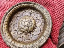 Alter messing Wandteller