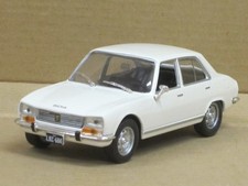 Peugeot 504 Limousine in weiß