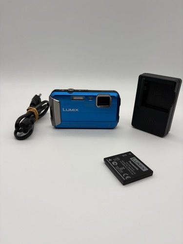 Panasonic lumix ft30 ccd - •,