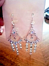 Elegant Silberfarbene Ohrringe, Funkelnd Swarovski Kristall, Lang 