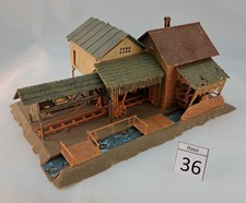 Sägewerk mit Elektr. Wasserrad und Gattersäge Faller B-230 Modell gebaut H0 1:87