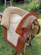 Portugiesischer /spanischer Sattel Sitzgrösse 38/40 Goucha working equitation 