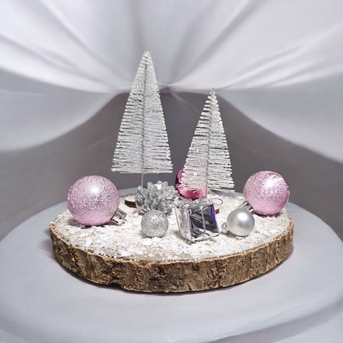 Weihnachtsdeko auf baumscheibe - auf,