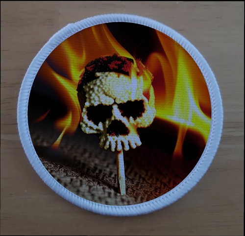 Burning skull patch abzeichen - skull,