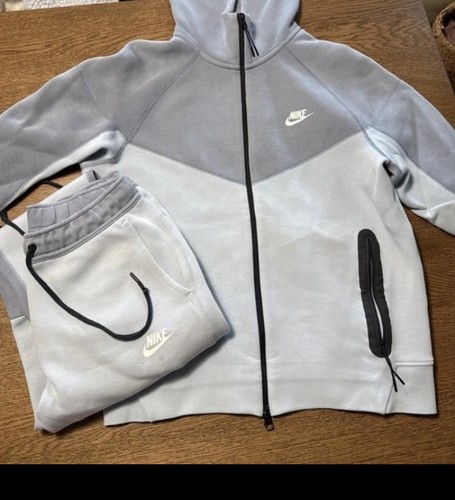 Nike tech fleece - nike,