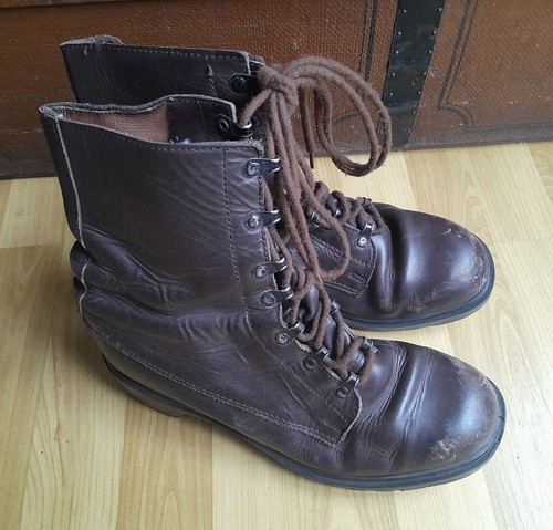 Braune kampfstiefel armee army - braune,