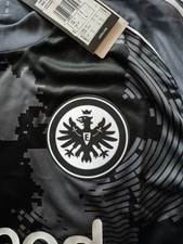 Eintracht Frankfurt 3rd Trikot