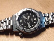 Vintage Diver Casio MD-701