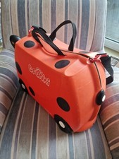 Trunki red ladybird pull along - red,