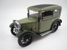 Ricko  BMW Dixi  (hell-dunkelgrün)  1:18  ohne Verpackung !