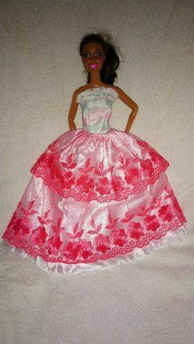 Barbie puppen kleid weiß pink - puppen,