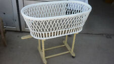 alter antiker stubenwagen weidenkorb kinderbett puppenwagen kinderwagen