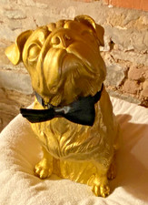 Goldener Mops von Ottmar Hörl