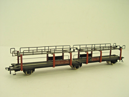 Autotransportwagen aus metall - autotransportwagen,