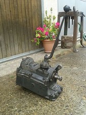 ZF Verteiler- und Untersetzungsgetriebe von Feuerwehrfahrzeug Lkw DB, MAN