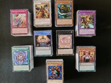 Yugioh Sammlung 100 unterschiedliche deutsche Karten mit Holos (1 Stapel) Bulk