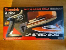 Ferngesteuertes Renn Boot