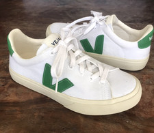 Veja Campo Canvas White Green