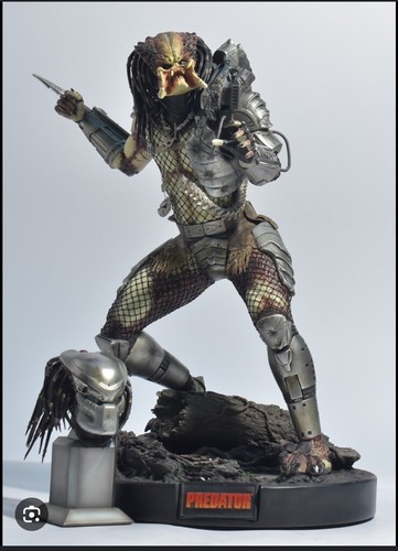 Ultra rare sideshow predator - sideshow,