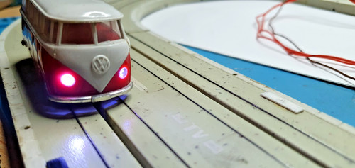 Faller ams roter bus mit - ams,