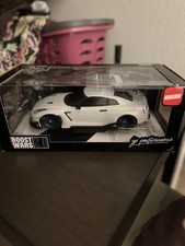 Kraemo Nissan GT-R (R35) 1:18