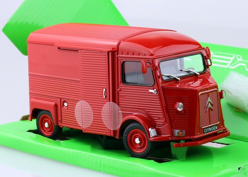 Citroen 1962 rot 24 welly - hy,