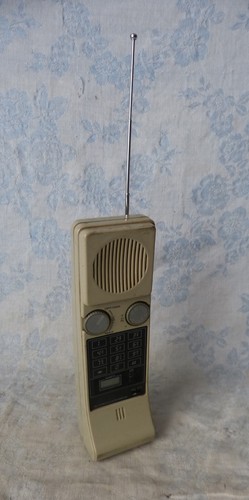 Vintage radio radiowecker in - #vintage, radio#