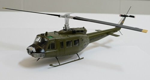 Af1 bell huey wasp - 1/48,