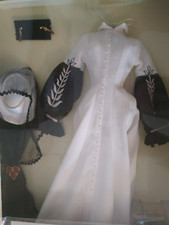 Gone with the wind Franklin Mint Scarlett O'Hara Black& White dress