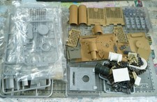 Konvolut-  Wehrmacht Panzer Tiger I  Teile 1:16 für Bastler