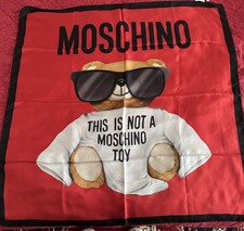 MOSCHINO Seiden Tuch Bär