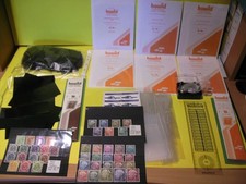 42 ) Großes Konvolut Hawid Taschen Leuchtlupe Zähnungs Schlüssel Marken lesen