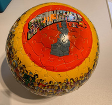 Ravensburger Puzzleball Simpsons 240 Teile 15cm Durchmesser ohne Sockel zerlegt