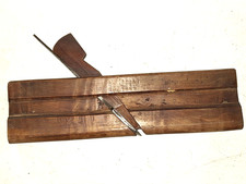 A) 1 x altes Werkzeug, Hobel