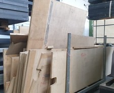 Diverse Multiplexplatten 30 mm, diverse Maße, VB