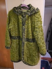 Jacke WOLLWALK GRÜN GR. 40/42 Sowie Seidenschal VB