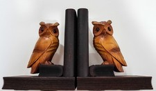 Zwei alte Handgeschnitzte Buchstützen, Eule auf Buch, ZUSTAND super