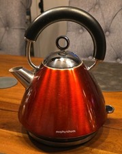 Retro Wasserkocher Morphy Richards Rot