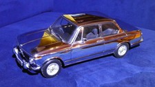 Kyosho BMW 2002 Tii 1:18 Chrom