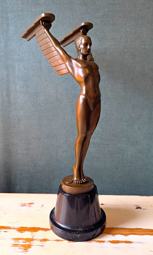 Art deco bronze sculpture - deco,