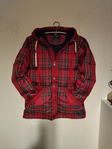 Abercrombie fitch - &,