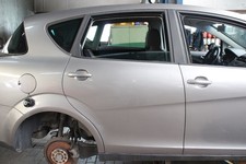 TÜR Hinten Rechts Seat Toledo 2.0 TDI 5P2 Farbe Grau Gris Perlado ( LS7U )